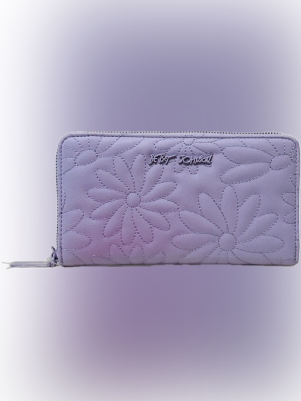 Betsey Johnson Lilac Quilted Daisy 💎 Large Zip Wallet w/Wristlet and box - Picture 4 of 8